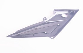 CACHA LATERAL BAJAJ ROUSER 200 NS NEGRO (JGO) MTC [C78997]